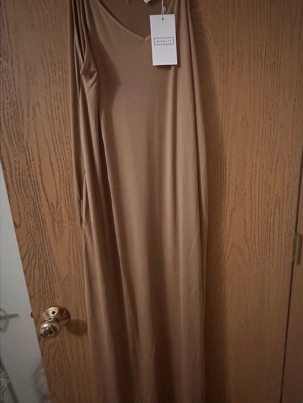 Ninexis Tan Maxi Dress With Pockets Size Small